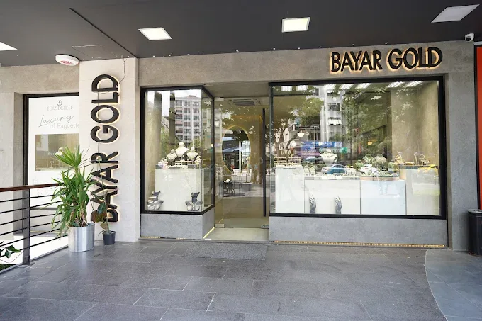 Bayar Gold, Mağaza renovasyonu ve dekorasyon